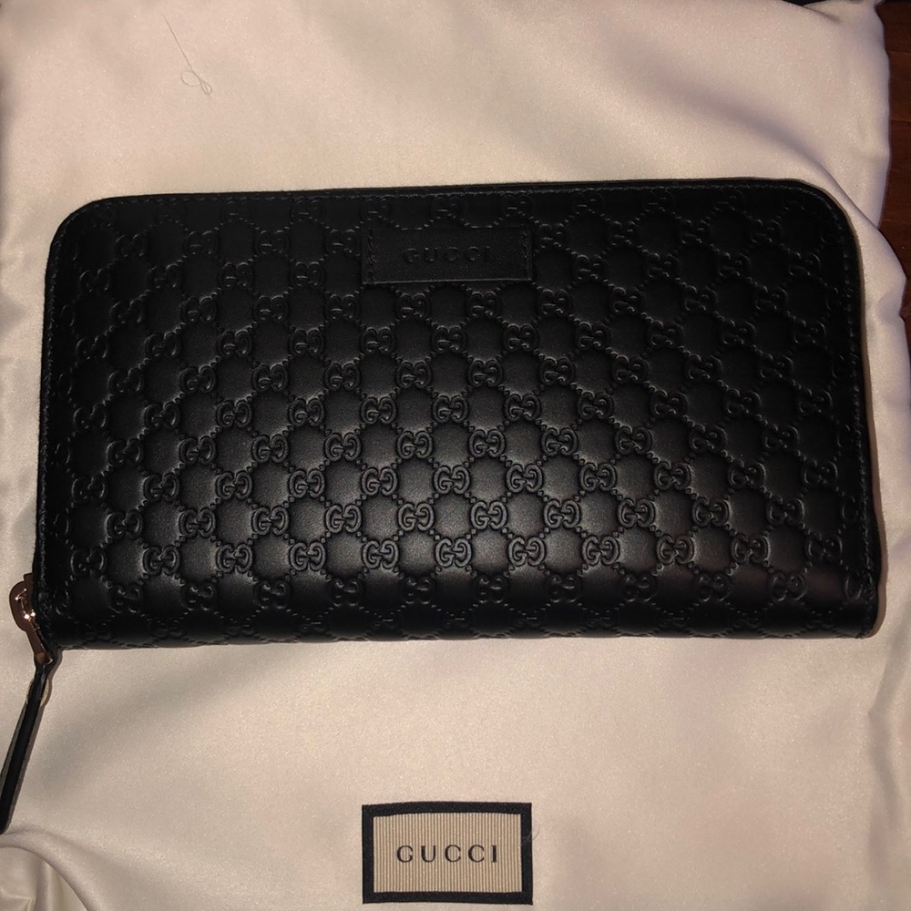 Gucci micro GG guccisima wallet